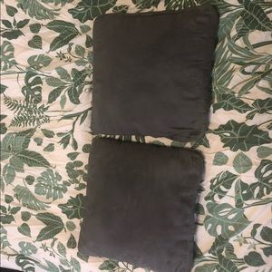 ☁️ 2 gray soft pillows ☁️
